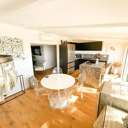 Campsite Chalet, Oasis Et Vue Mer,proxi Circuit Paul Ricard *